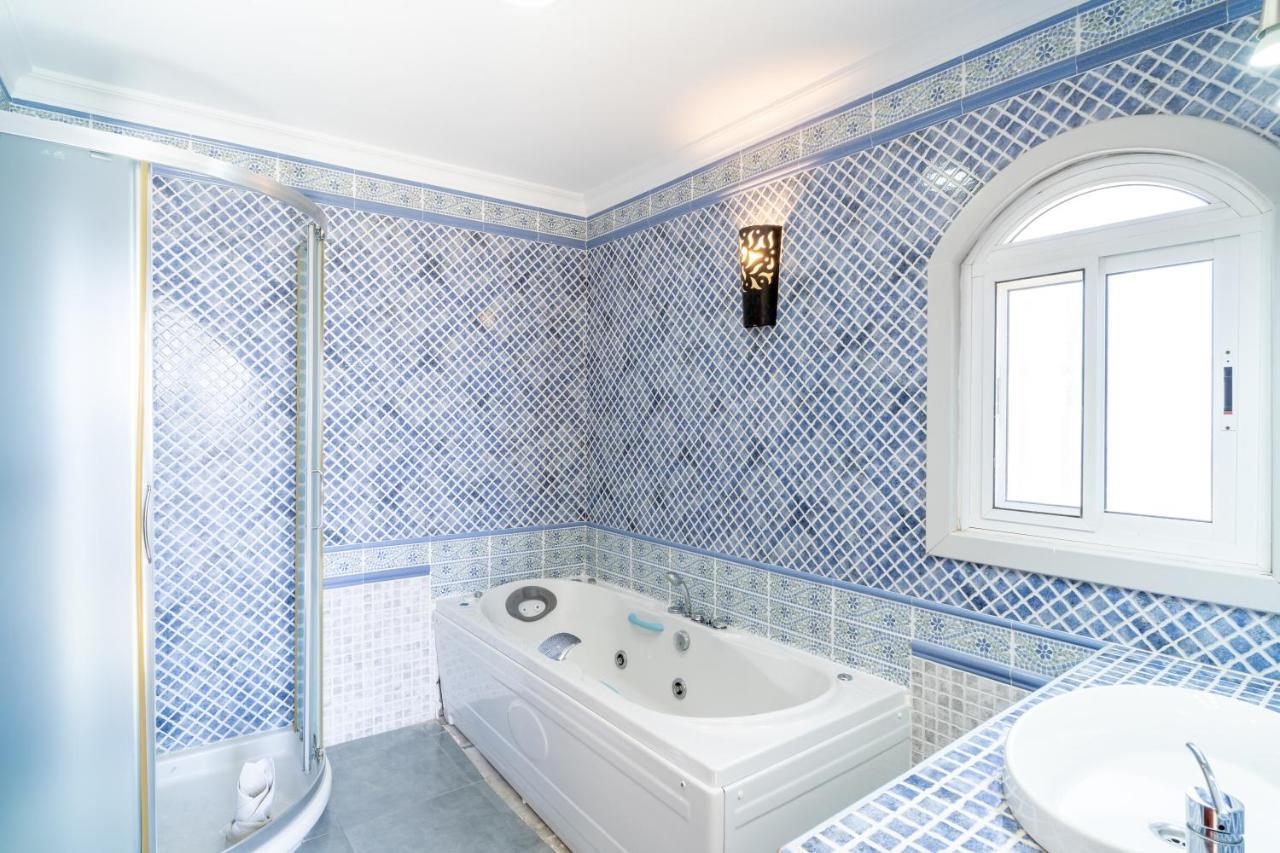 Villa Kenny Private Pool Casasol Nerja Eksteriør bilde